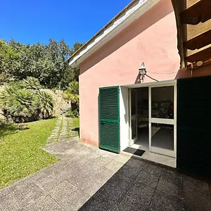 https://le-vasche-by-the-sea-nice-apartment.it-tuscanyhotel.com